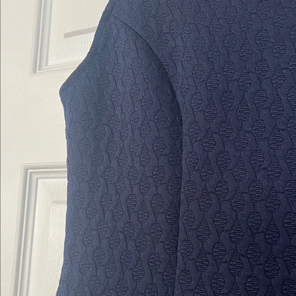 Frank Lyman Design navy textured Scoop Neck Tank Top - Picture 3 of 5